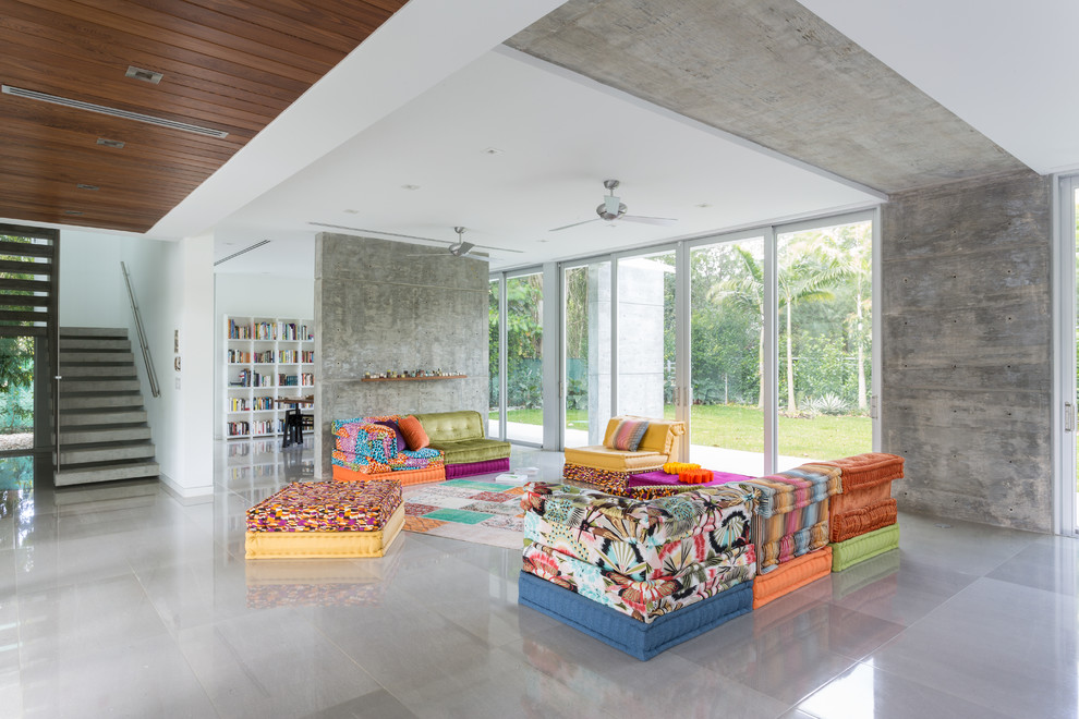 Trendy home design photo in Miami