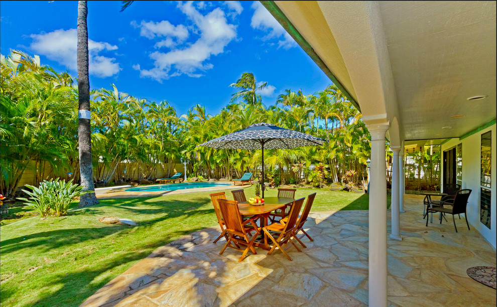 Tropical patio in Hawaii.