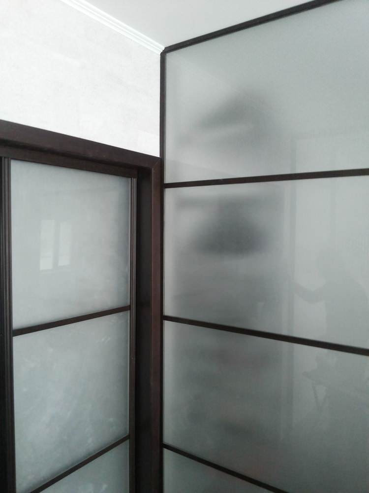 Гардеробные в Есентай аппарт