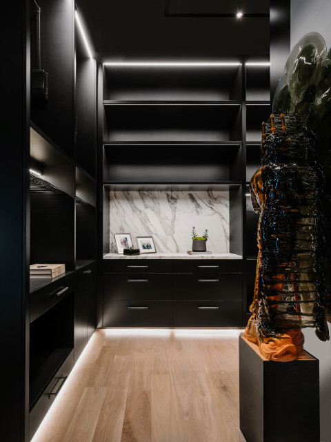 Penthouse - Austin modern-ankleidezimmer