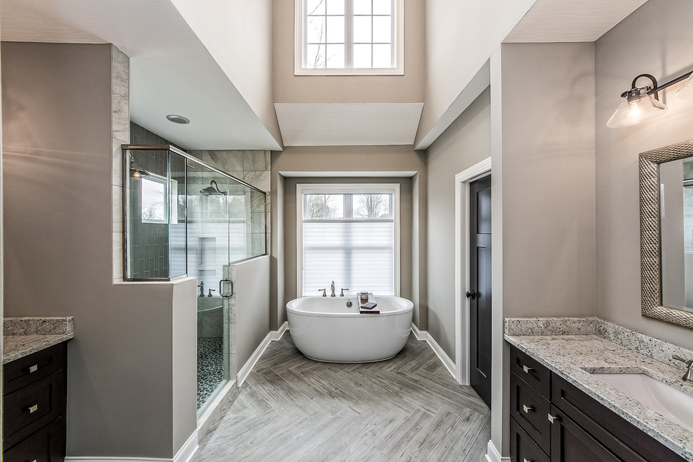 Bathroom - rustic bathroom idea in Columbus