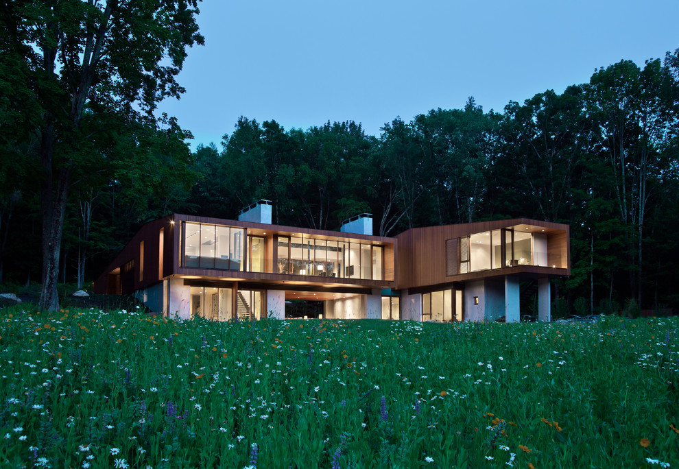 This is an example of a contemporary home design in New York.