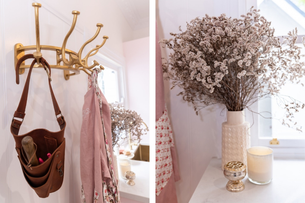 Photo of a transitional laundry room in Newcastle - Maitland.