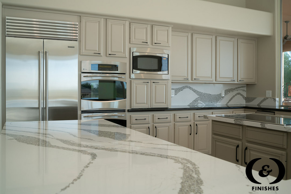 Inspiration for a transitional home design remodel in Phoenix