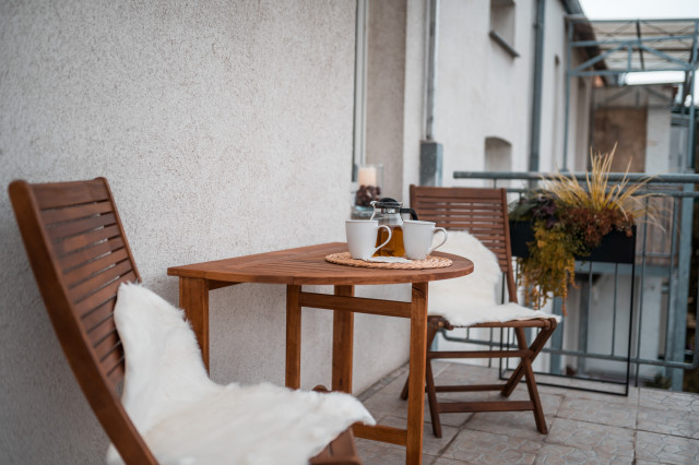 Dekoration einer Ferienwohnung contemporaneo-balcone