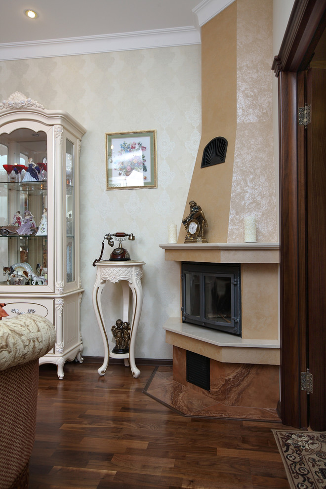 камин в гостиной