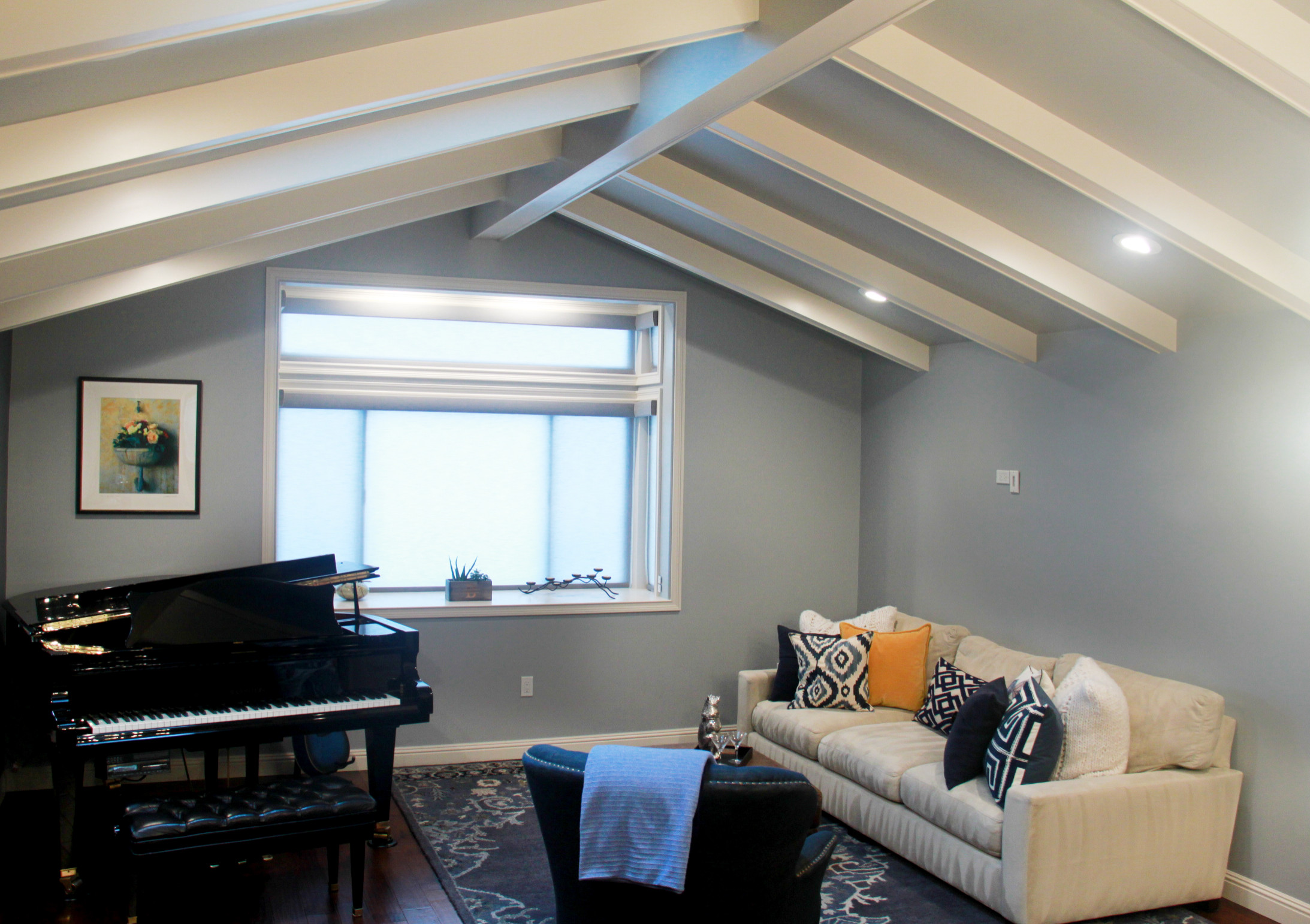 Transitional Vaulted Great Room