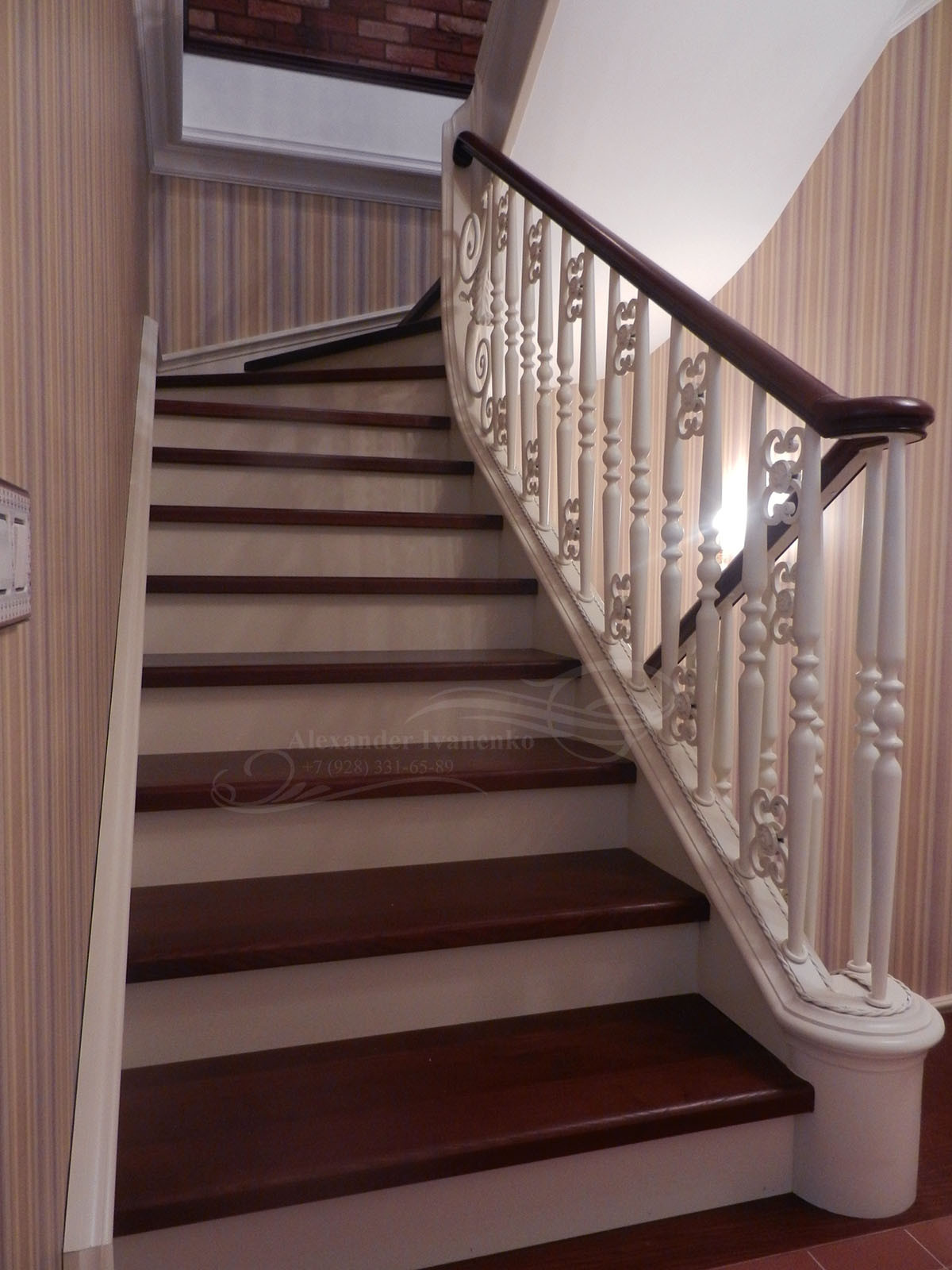 ЛЕСТНИЦА В КВАРТИРЕ