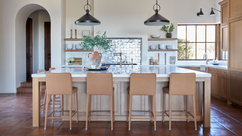 Transitional kitchen photo in Phoenix