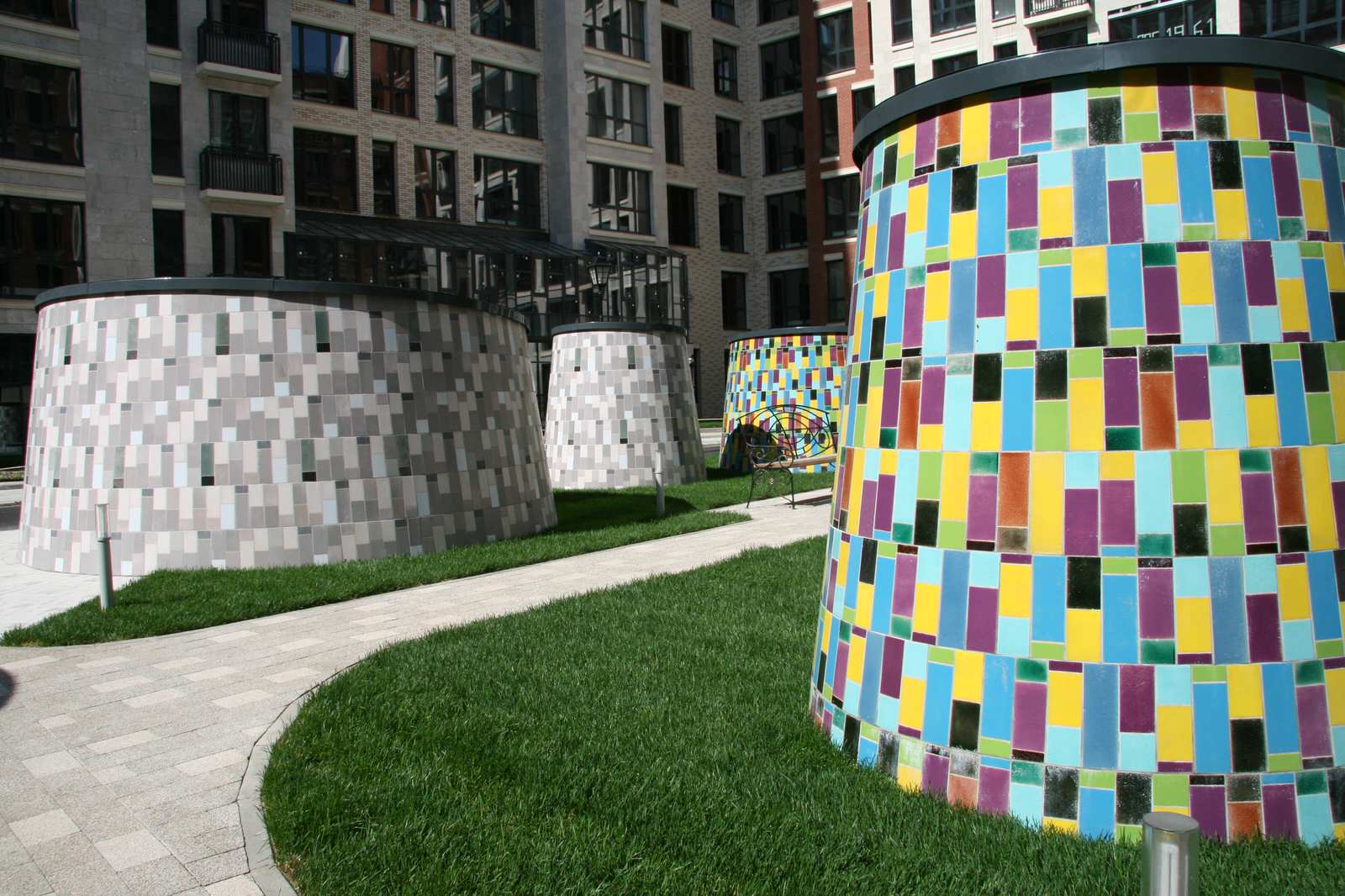 Малые архитектурные формы. Оформление внутреннего двора ЖК "Барин Хаус"