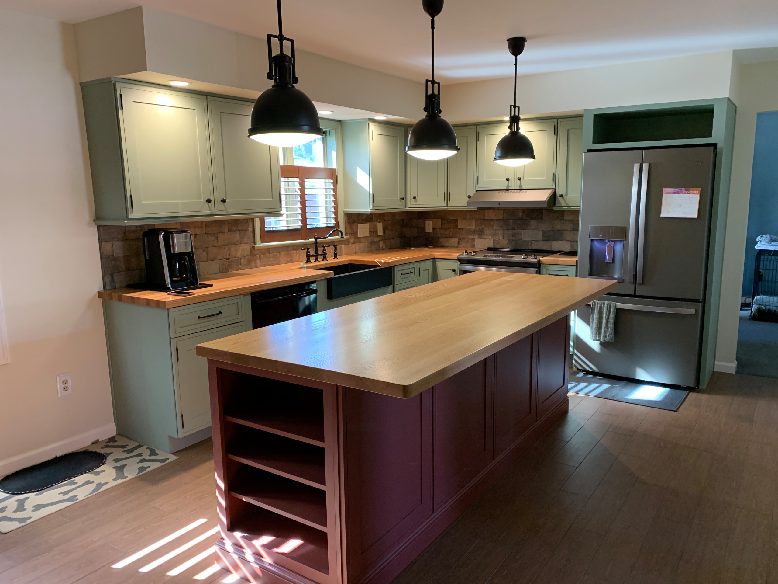 "S" Custom Kitchen