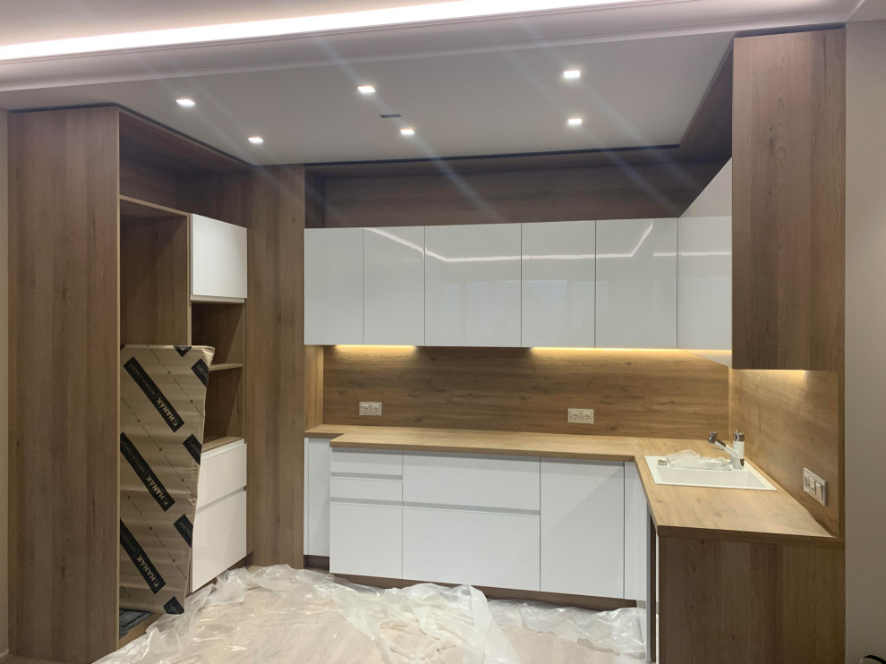 Новоясеневский 9 Эклектика