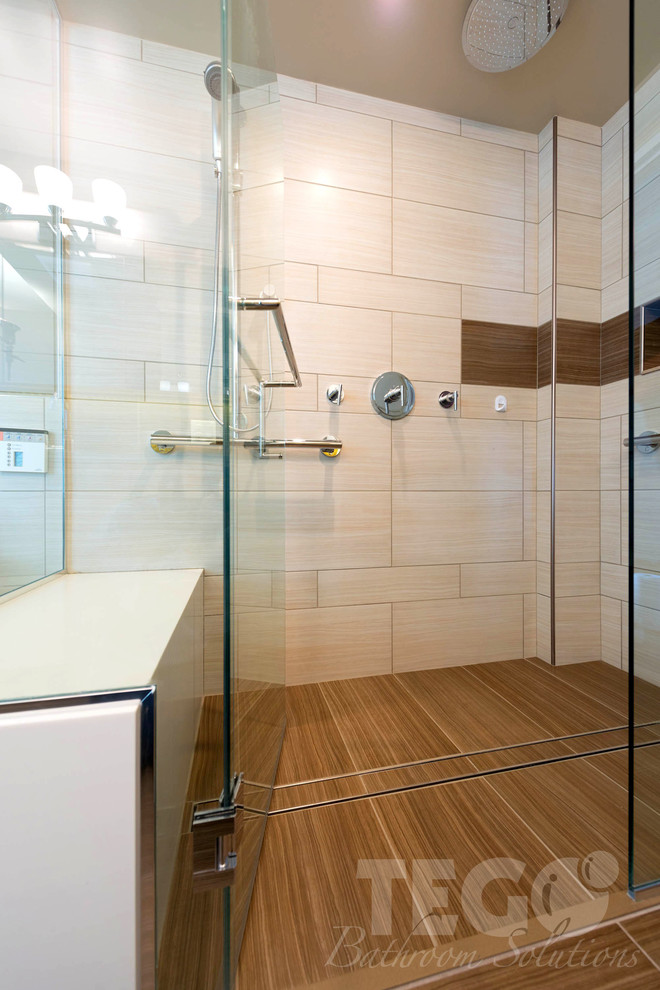 Example of a minimalist bathroom design in Ottawa