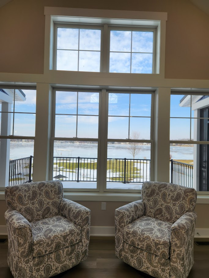 Traditional Lakefront Home