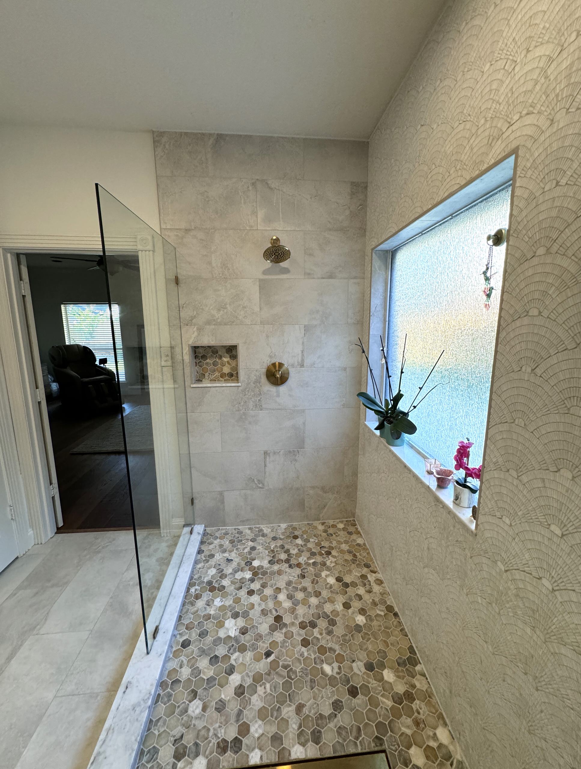 Primary and Guest Bathroom Remodeling in Katy, TX