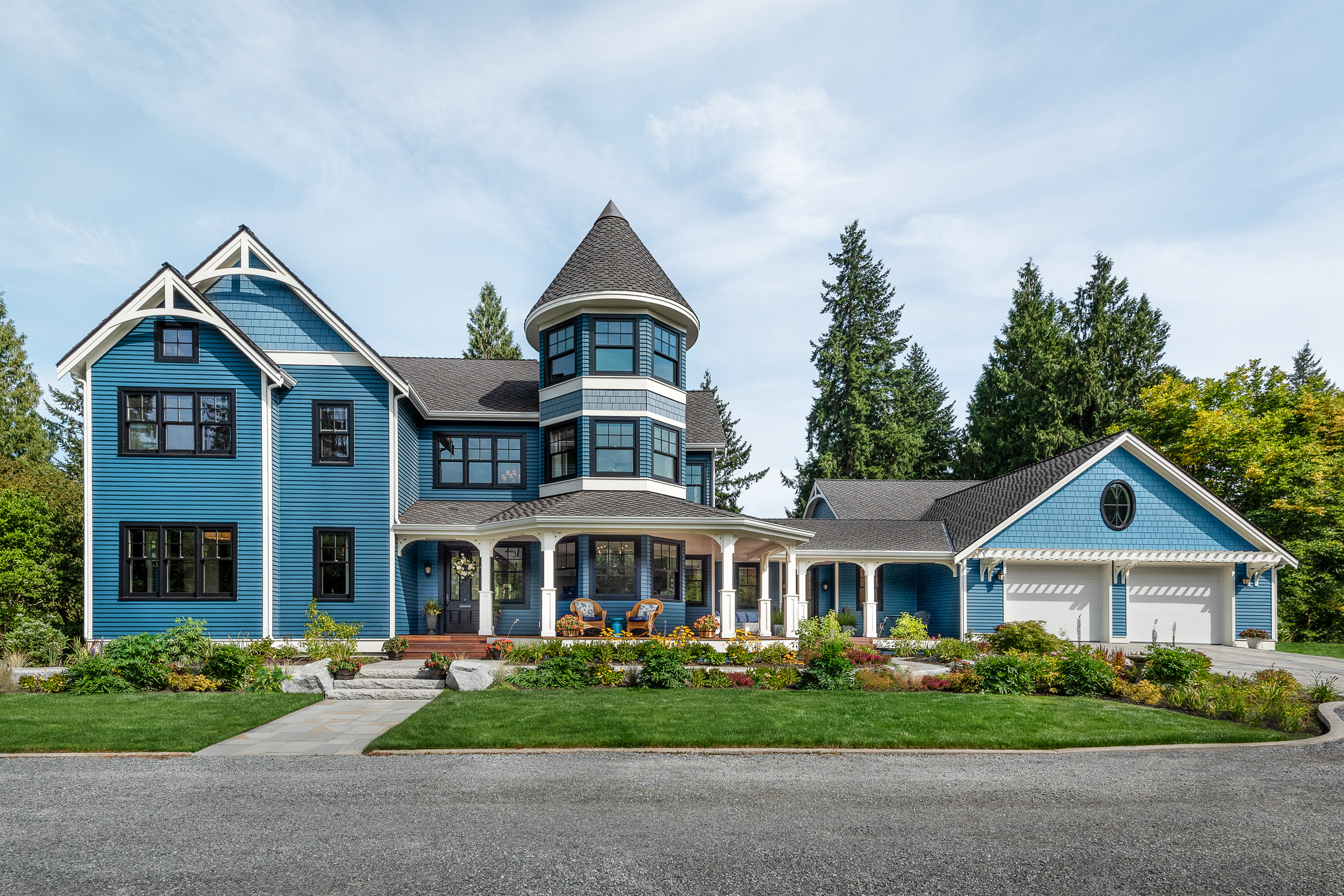 8 Beautiful Blue Paint Colors for Home Exteriors, image size:2520x1680