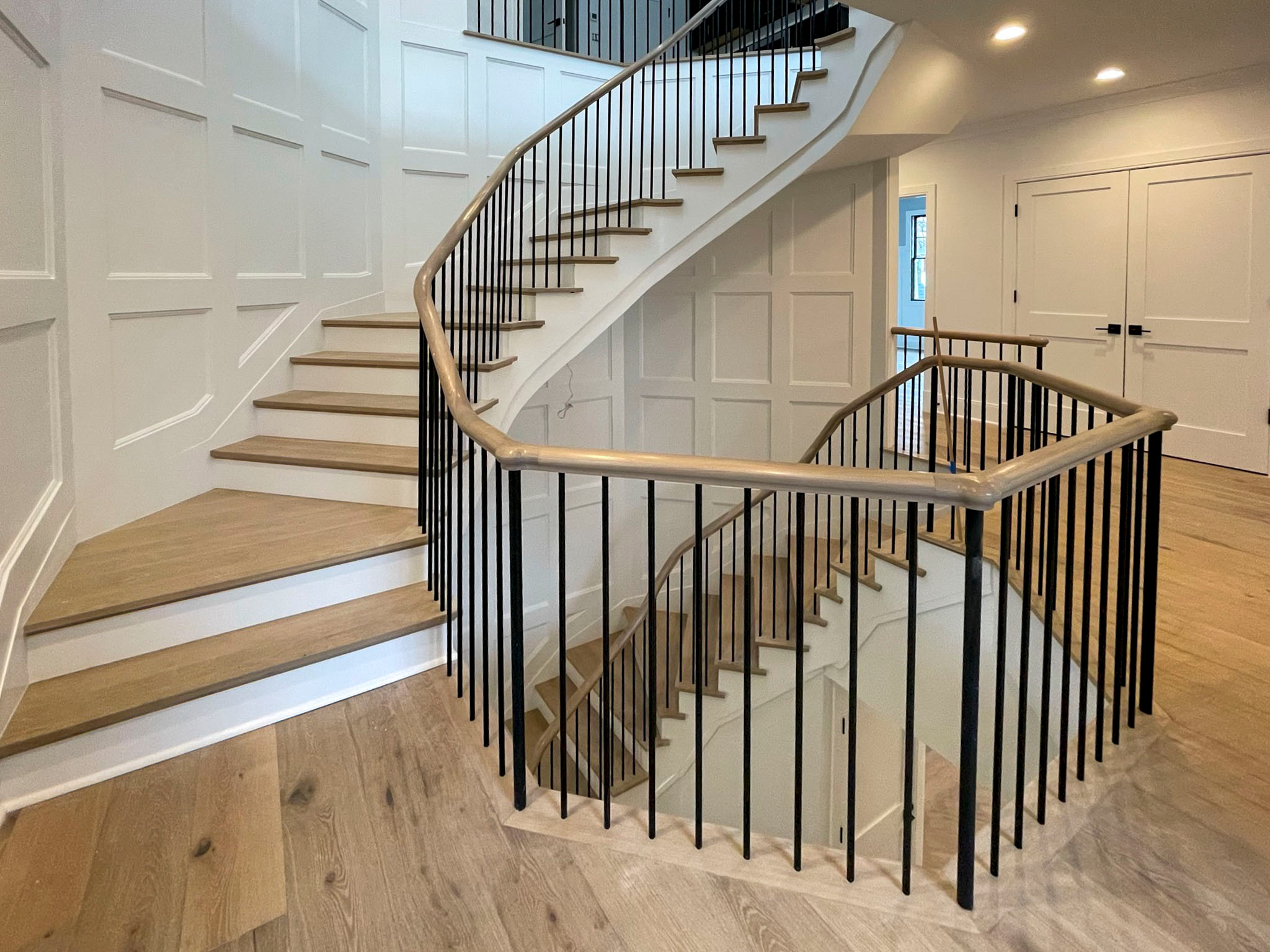 100_Hexagonal Floating-Staircase, Bethesda MD 20817