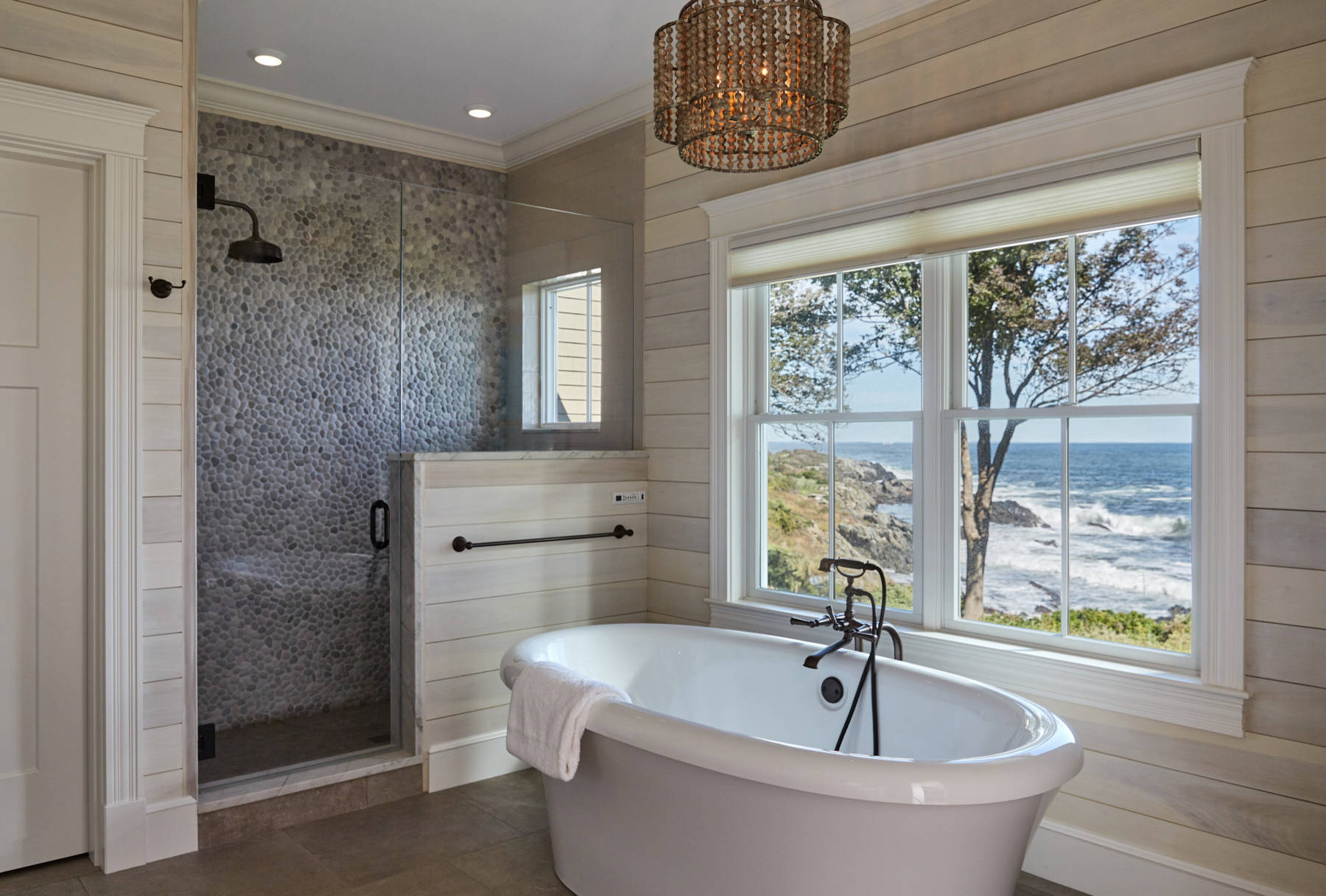 Must See Pebble Tile Bathroom Pictures Ideas Before You Renovate 2020 Houzz