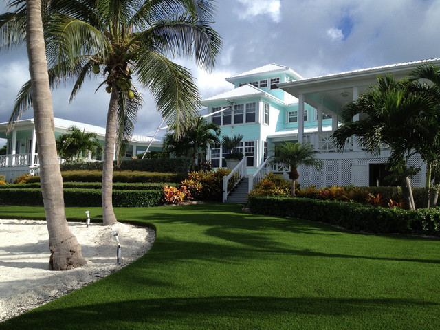 ForeverLawn Projects trendy-hus-og-facade