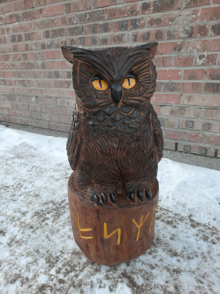 Скульптуры из дерева