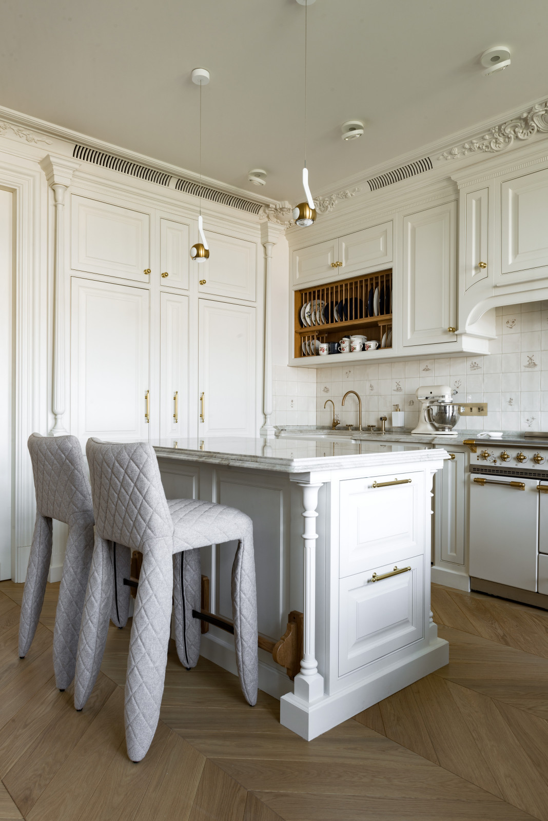 Мебельный проект "Воздушная классика".