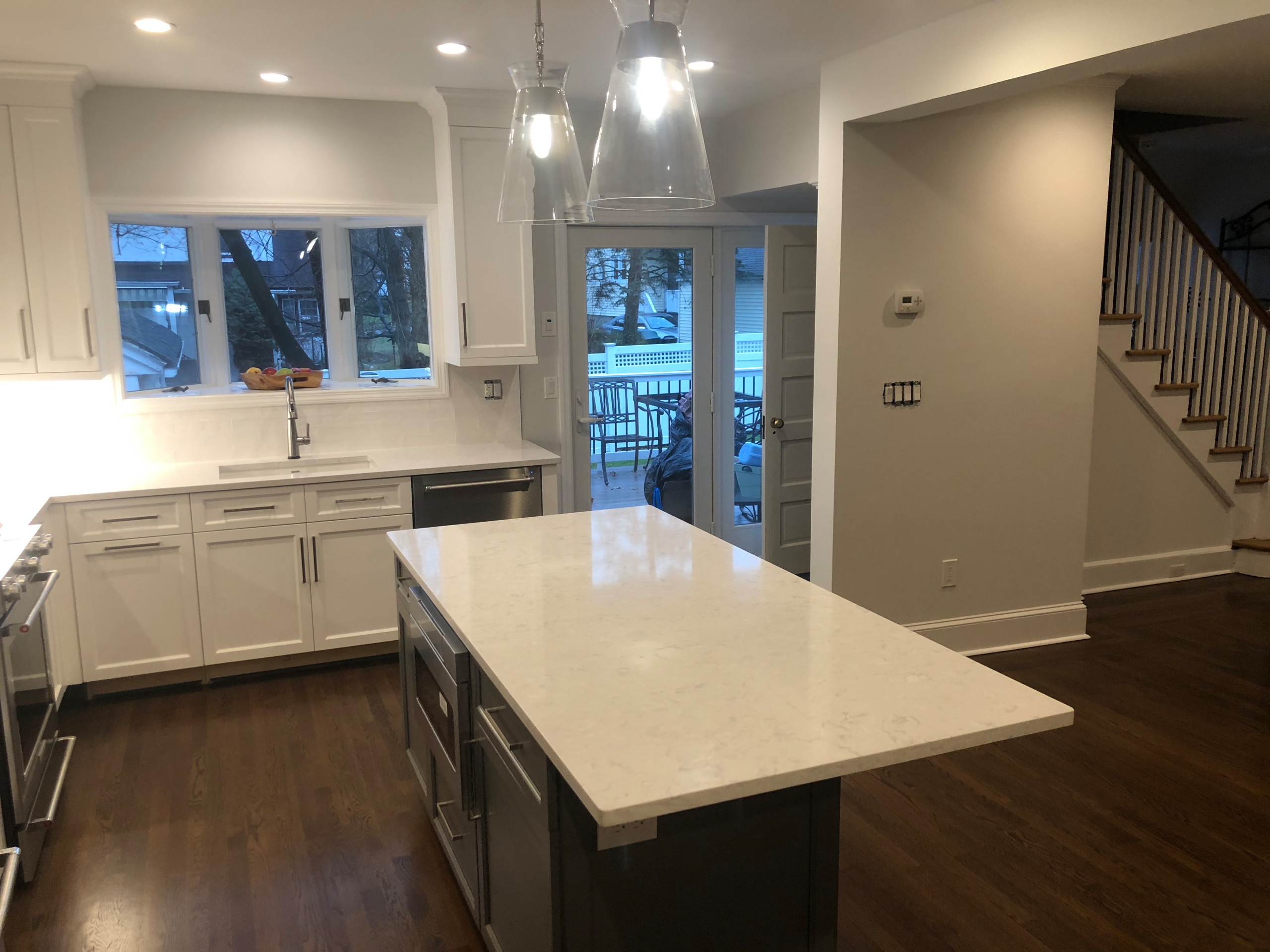 Davis ave White Plains