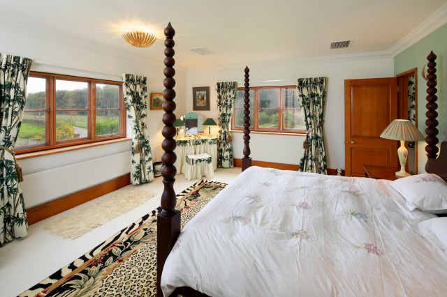 Refurbishment of Kentish Doomsday Farmhouse eclectic-bedroom