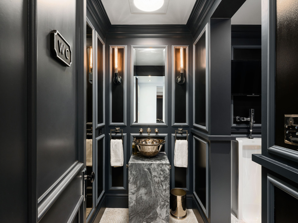 Design ideas for a classic cloakroom in San Diego.