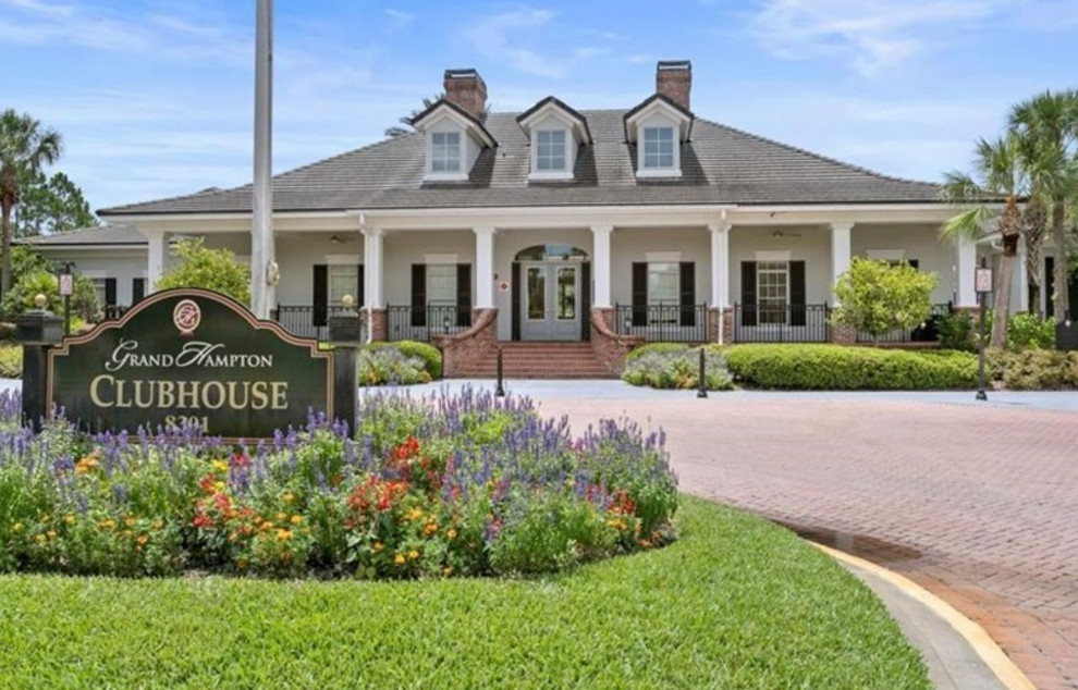 Grand Hampton Clubhouse