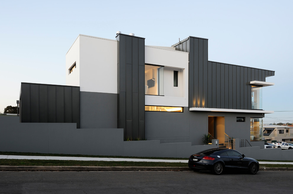 Design ideas for a contemporary two-storey exterior in Sydney.