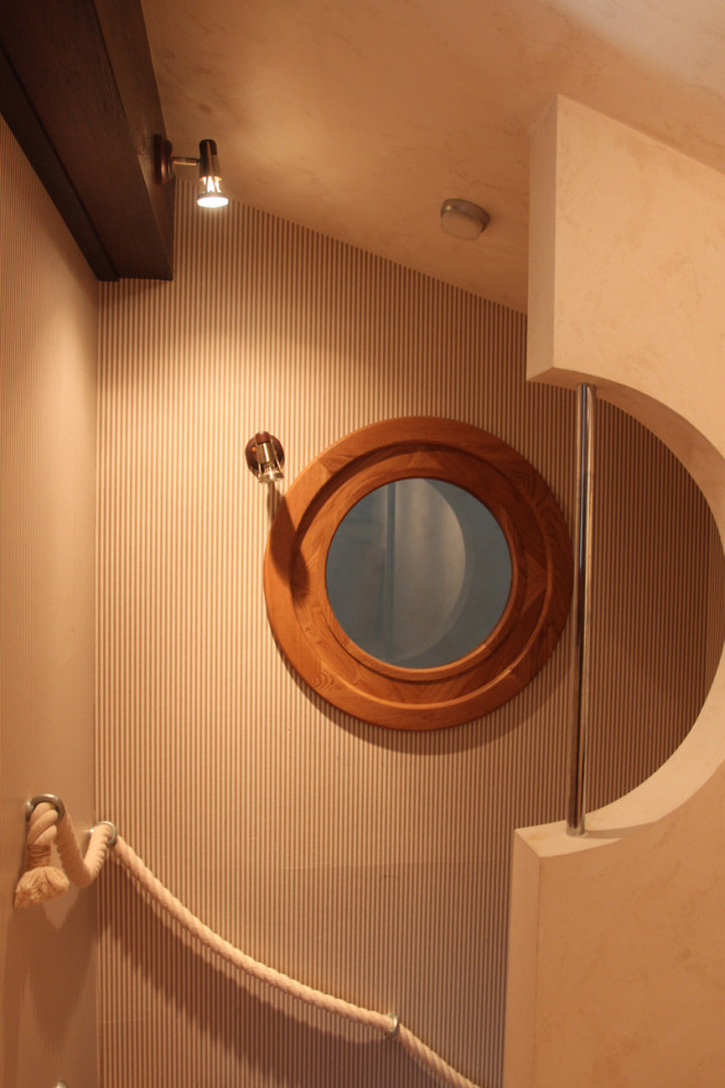 Антресольный этаж_окно в детскую