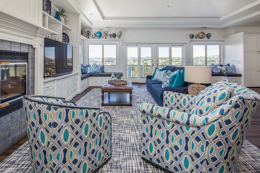 Inspiration for a beach style living room in San Luis Obispo.