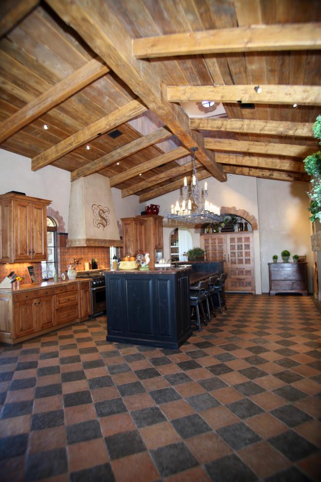 Home design - transitional home design idea in Phoenix