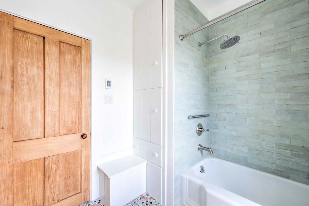 Fresh and Fabulous: Elevating a Bathroom