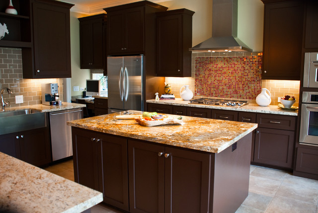 Kitchen traditional-kitchen