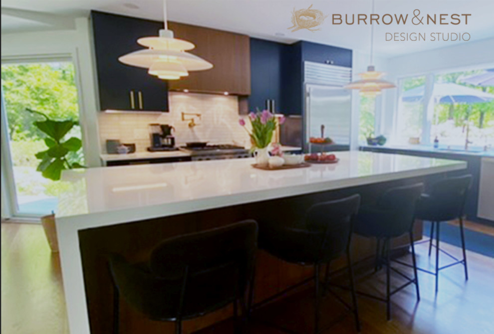 Wilton, CT Modern Kitchen