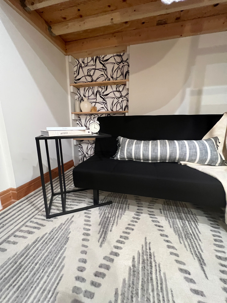 Babylon, NY- Guest bedroom
