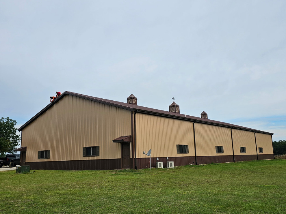 Pole Barns and Carports