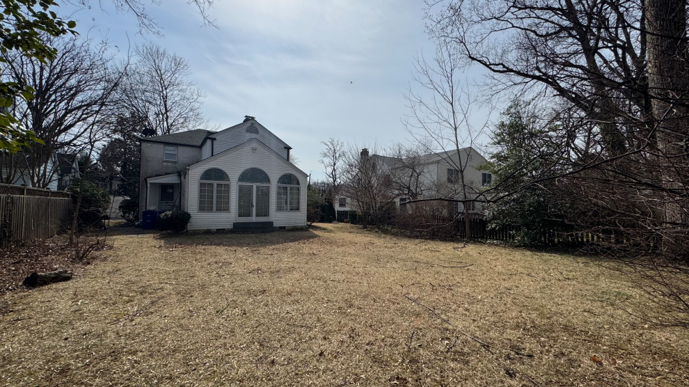 5507 Charlcote Road, Bethesda