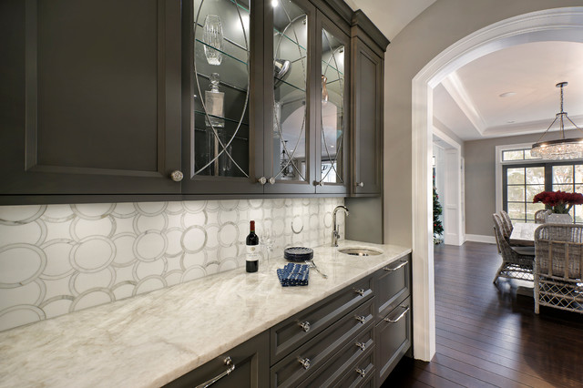 Sophisticated Hamptons nyklassisk-matplats