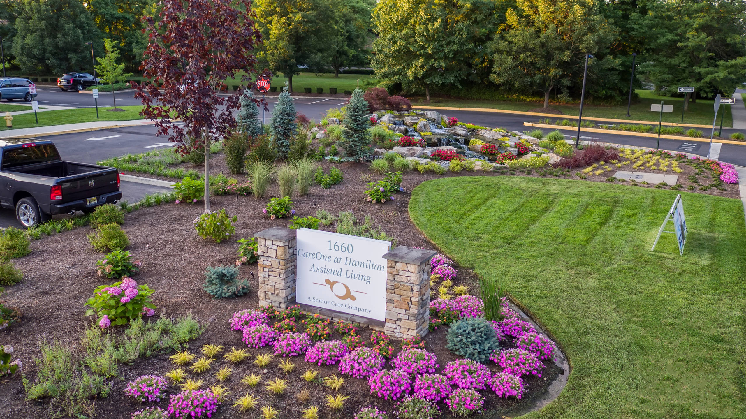 Hamilton NJ Interior Courtyard