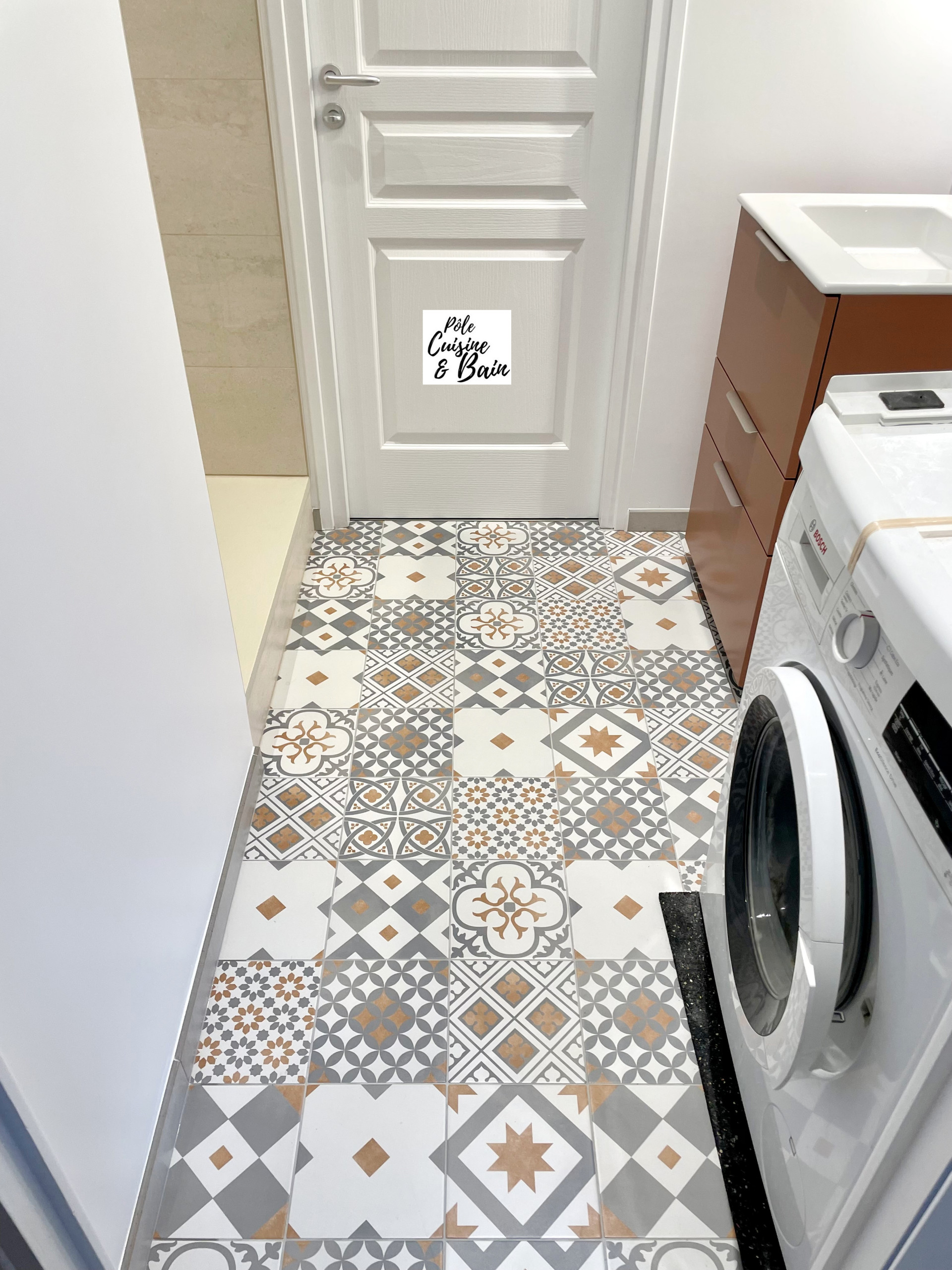 SALLE D'EAU & BUANDERIE: création annexe à un WC et chambre dans un ancien garag