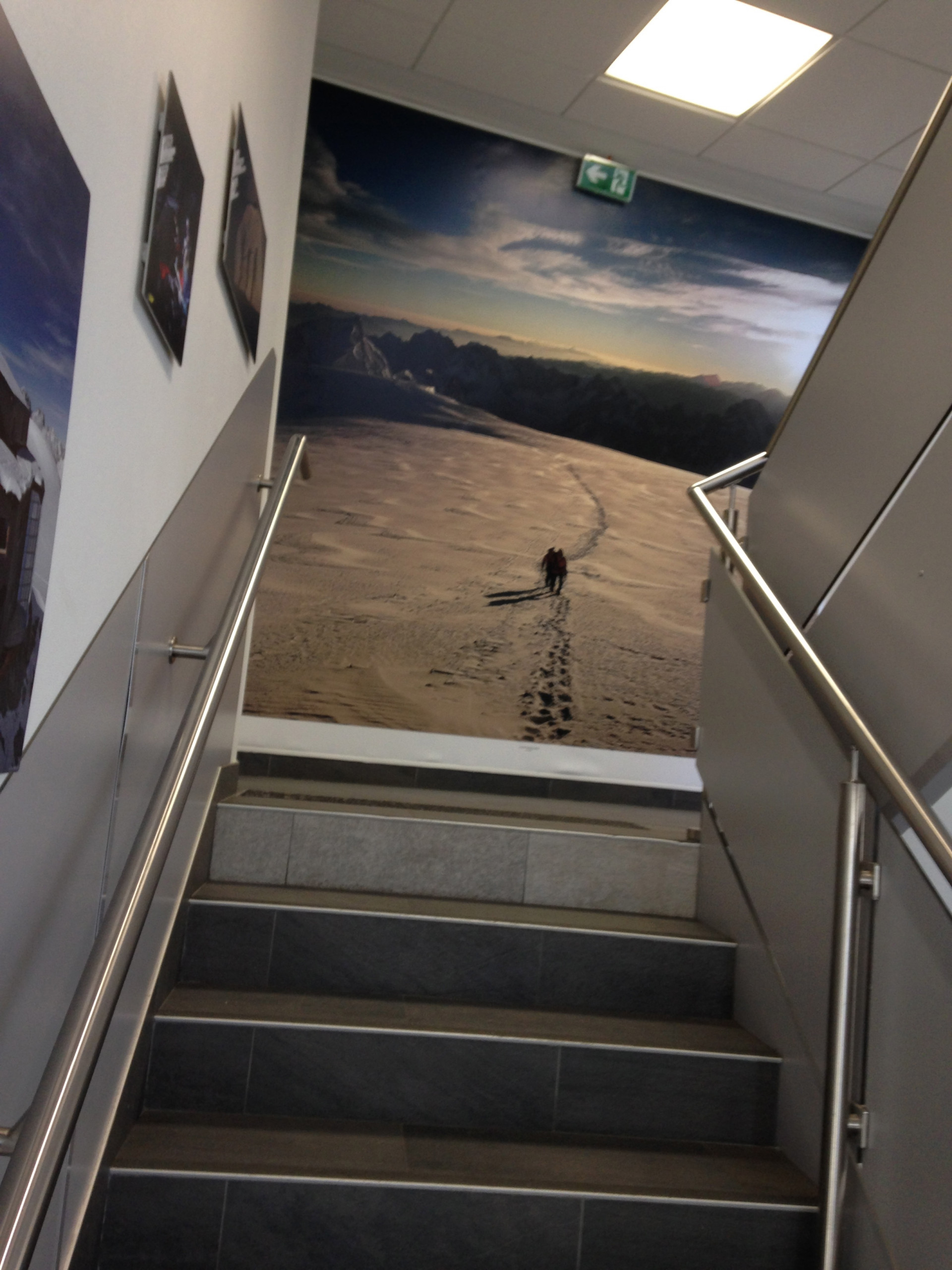 AMENAGEMENT AIGUILLE DU MIDI 3842 METRES CHAMONIX