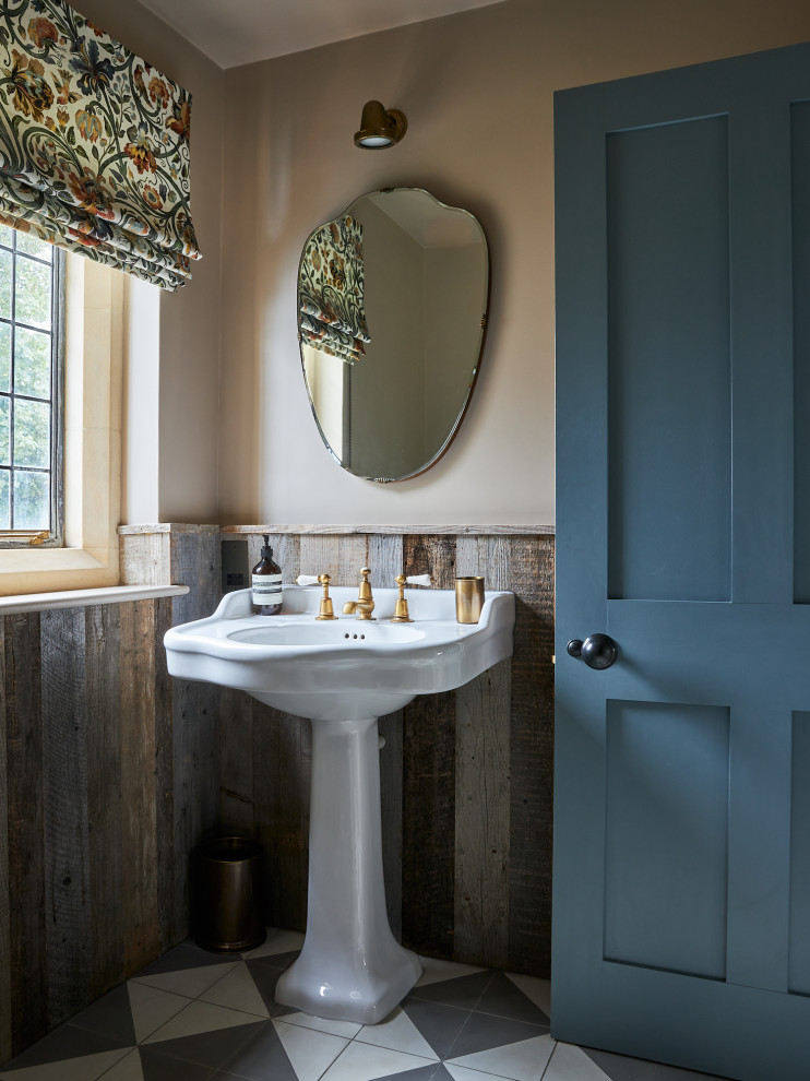 COTSWOLDS Grade 2 listed Farmhouse & New-Build Outbuildings - Country ...