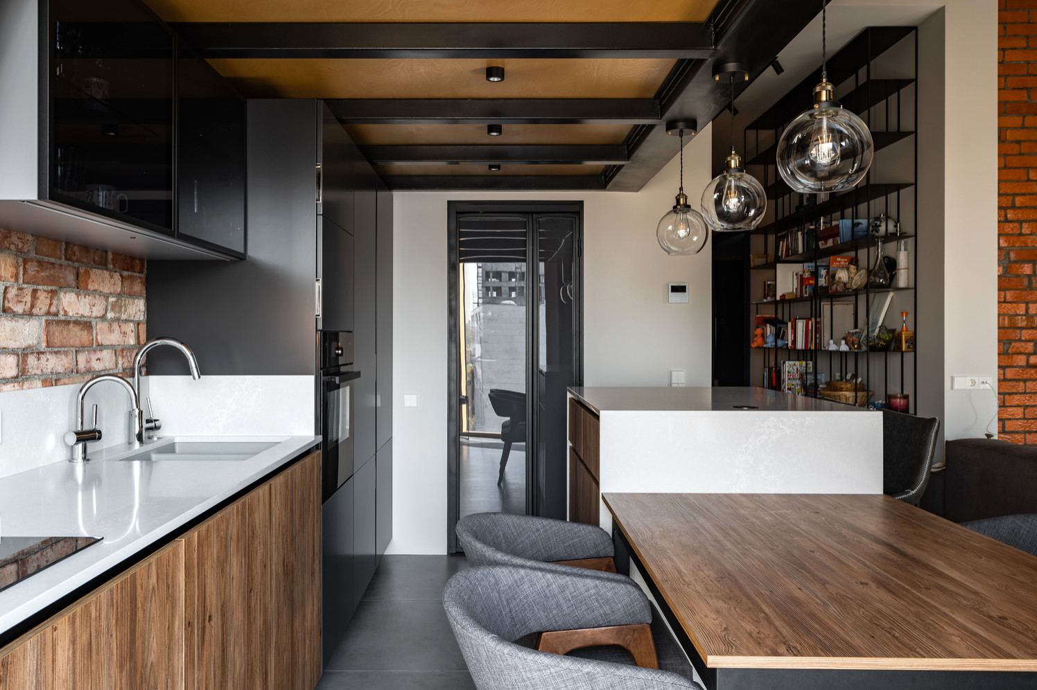 Нестандартное решение для зоны отдыха на кухне