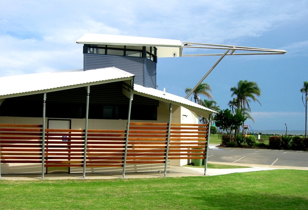Pelican Park tourist information centre