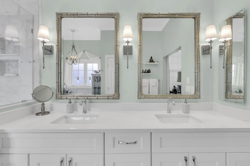 Example of a transitional bathroom design in DC Metro