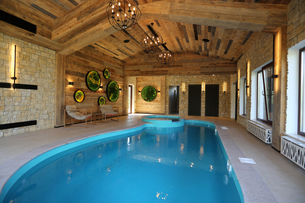 Бассейн в стиле гранж