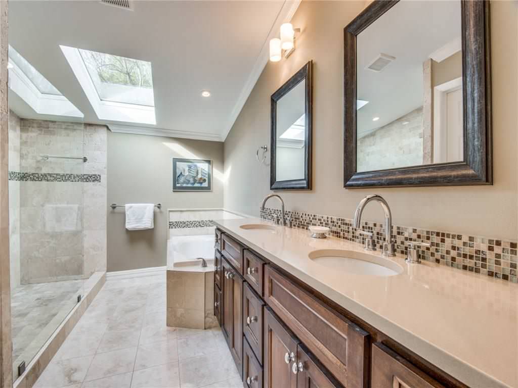 Dallas Home Cromwell
