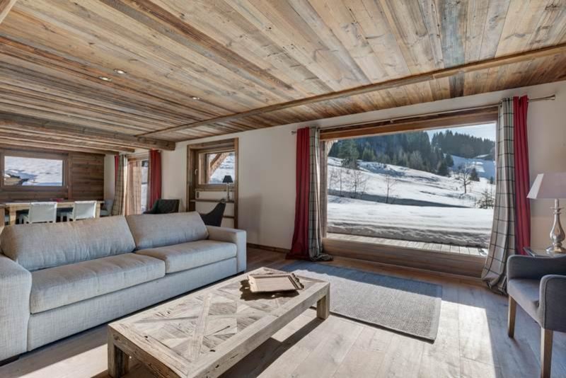 AMENAGEMENT INTERIEUR ET EXTERIEUR D'UN CHALET